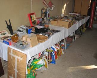 misc. items in the garage