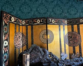 Asian style room divider screen