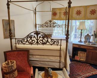 Antique Brass Crown Canopy Bed