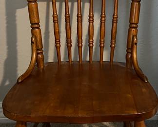 Vintage Pressback Chair w 6 Spindles
