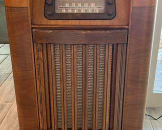 Vintage Philco Stereo (as is)