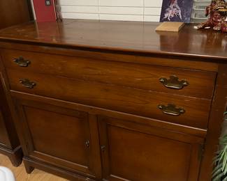 Beautiful Morgantown cherry server