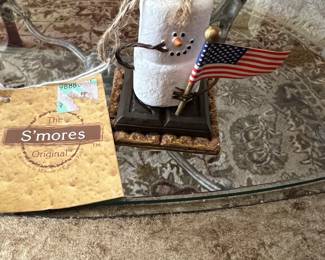 S’mores Christmas decoration