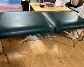 Portable Massage table