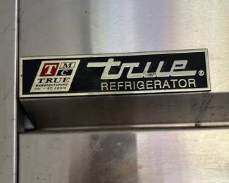 Restaurant freezer works well and will sell ahead of sale 