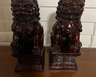 Pair of foo dogs