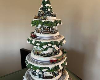 Thomas Kincade  Wonderland Express Christmas tree