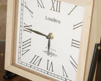 Square Wood & Iron Londres Desk Clock