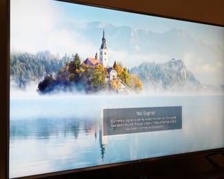 LG 70" UHD Smart TV