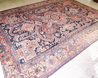 Antique Persian Hertz Handmade Wool Rug; 9.7'x13.1'