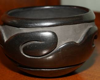 Mida Tafoya Signed Santa Clara Pottery Bowl