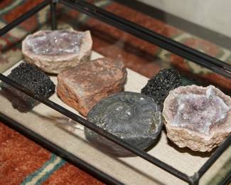 6 Mineral Rocks in Glass Box