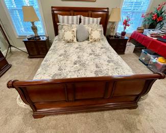 Universal queen sleigh bed with Craftmatic adjustable bed and like new Tempurpedic mattress