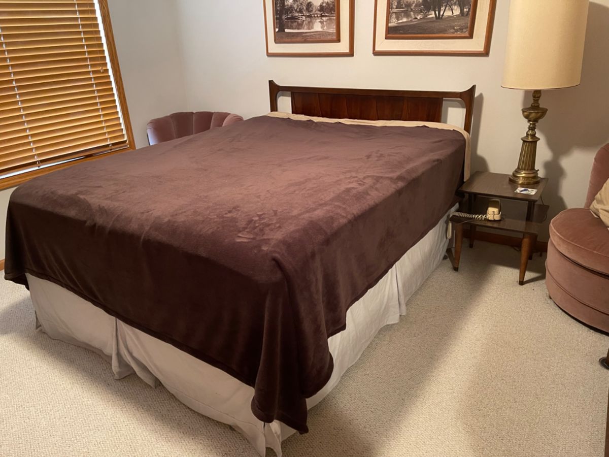 HOSTAD ESTATE SALE in Rochester, MN starts on 2/10/2024