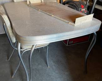 Vintage Retro Formica & Chrome Table Set in Great Condition