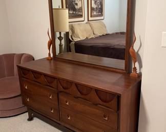 MCM Broyhill Brasilia Bedroom Set in Super Condition