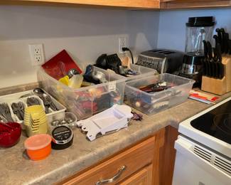Kitchenware, Toaster, Knife Set, Cuisinart Blender Set