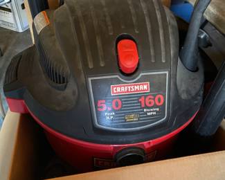 Large Craftsman Shop Vac