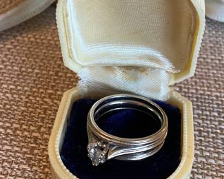 14kt white gold with heart shaped diamond 3/4 carat 8.05 grams