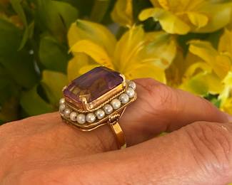 $475 - 14Kt yellow gold ring setting with large emerald cut Amethyst with pearls bezel