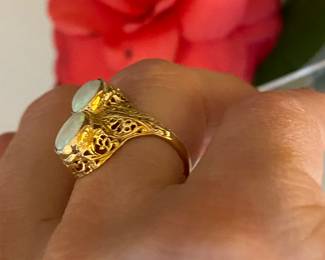 23- $400 Victorian double opal ring, beautiful reticulated setting size 5.5