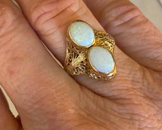 23- $400 Victorian double opal ring, beautiful reticulated setting size 5.5