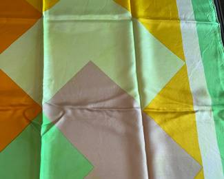 16- $80 - Yves Saint Laurent 70's vintage scarf. 100% silk, 90cm. Very good condition.