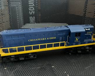 Chesapeake & Ohio metal rail car