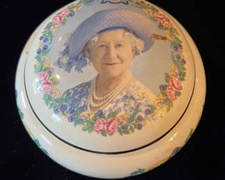 The Queen Mother trinket dish