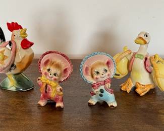 Vintage Anthropomorphic Kitten Salt & Pepper Shakers (Japan) Duck and Rooster Shakers