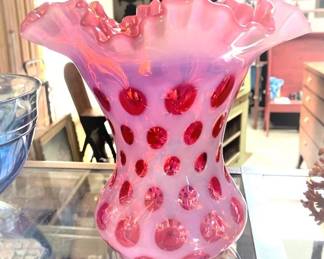 Coin Dot Ruffled Edge Vase
