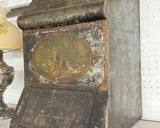 Country Store Antique Tea Tin
