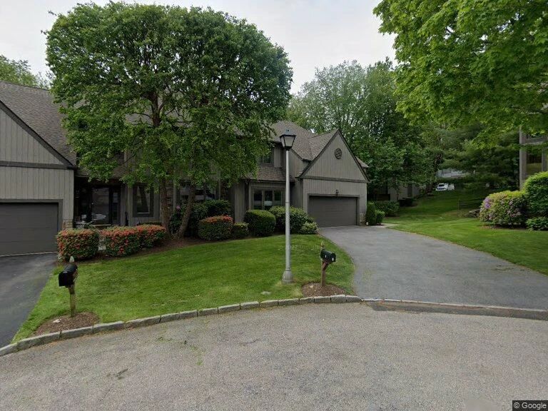 “A RED TAG SALE” WHITE PLAINS ESTATEDREXEL... starts on 2/10/2024