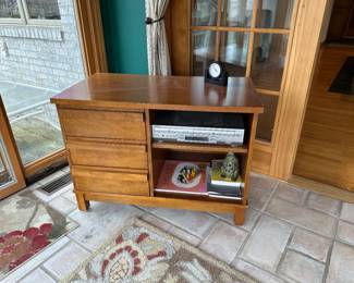 Solid wood cabinet 