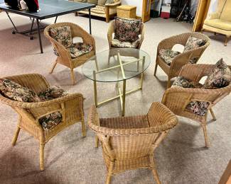 6 wicker chairs 