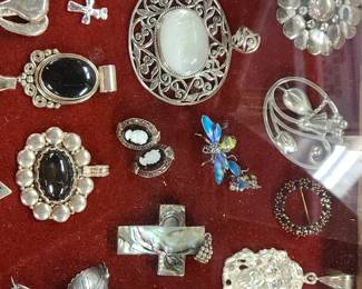 Assorted Sterling jewelry 