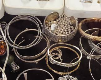 Assorted Sterling jewelry 