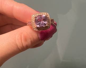 Gorgeous Levian 14K Amethyst, Ruby & Diamond Ring