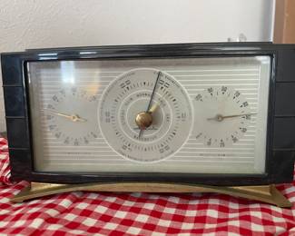 Vintage weather station