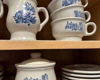 Phaltzgraff Yorktowne China