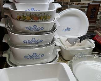 Corning Ware & Pyrex