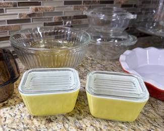 Pyrex Fridgies