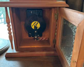 Thorens AD30 Music Box with extra discs