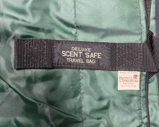 Deluxe Hunters Specialties Scent Safe travel bag