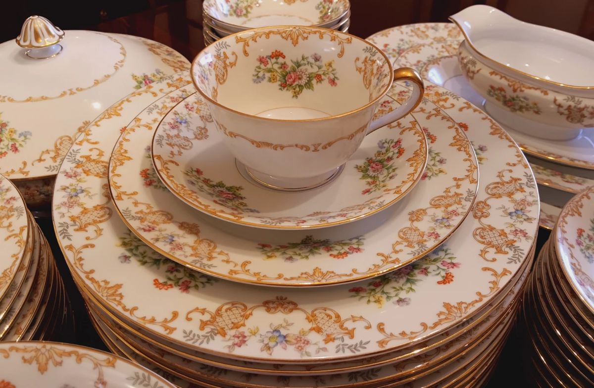 Merrimont Hills Moving Sale in Winston Salem, NC starts on 2/10/2024