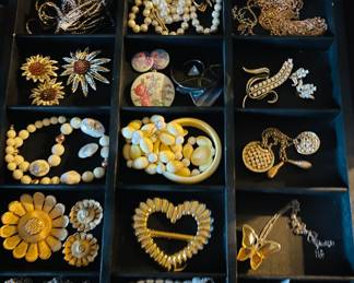 Vintage jewelry