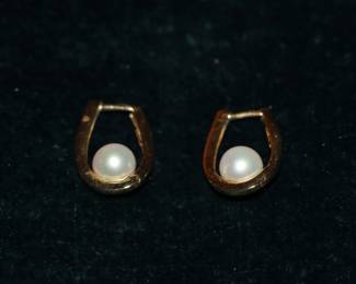 PEARL & 14KT GOLD