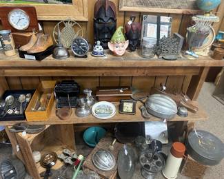primitives and small collectibles
