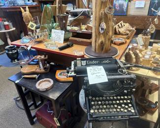 underwood 1930s typewriter