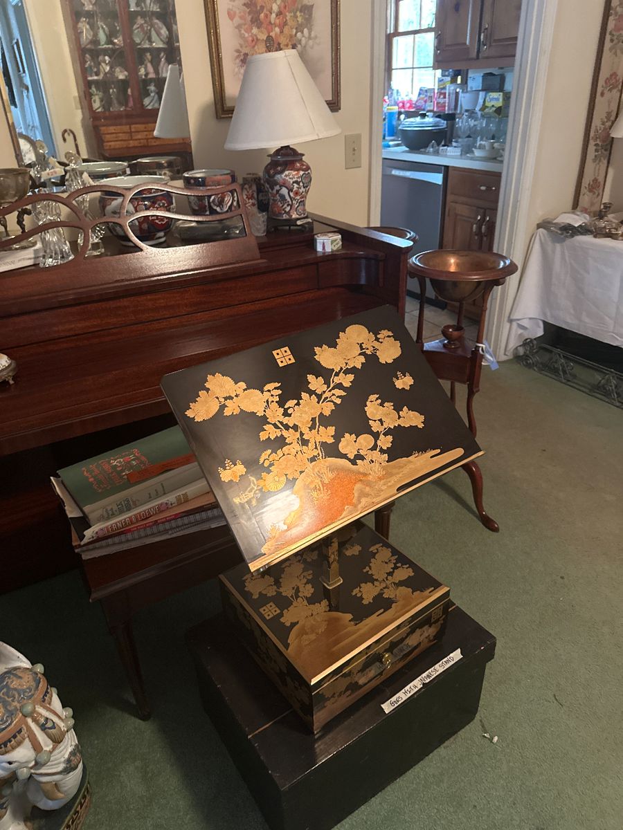 50 off Sewell Estate Sale by Barrow Estate Sales starts on 2/17/2024